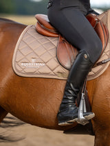 Equestrian Stockholm Springschabracke Line Champagne