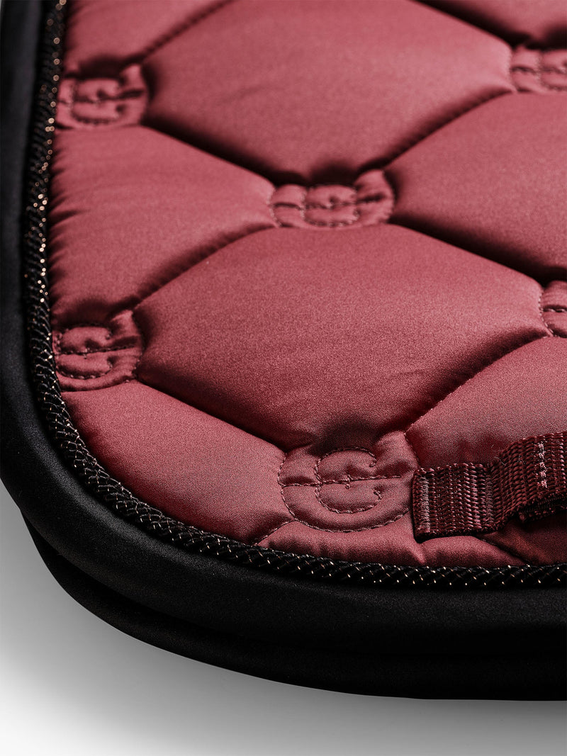 Equestrian Stockholm Dressurschabracke Soft Rouge